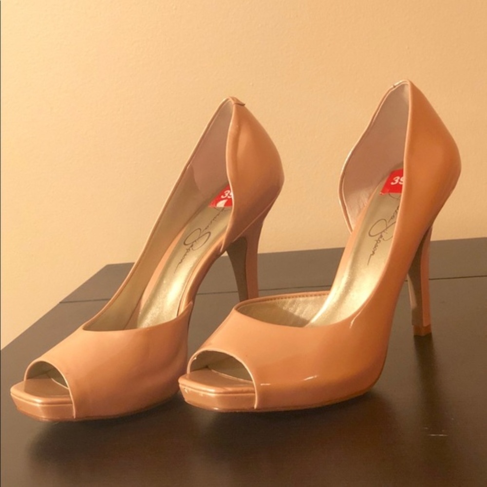 Jessica Simpson Nude Peep Toe Size 8